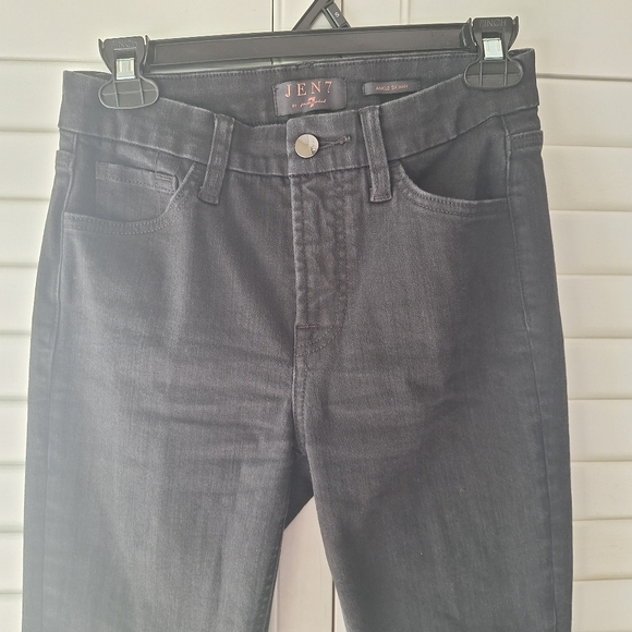 Jen7 by 7 For All Mankind Black Denim Jeans - Picture 3 of 10